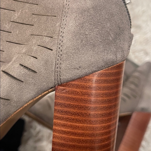 1. State Taupe Suede Ankle Booties brand new women’s 7.5 - Picture 12 of 12